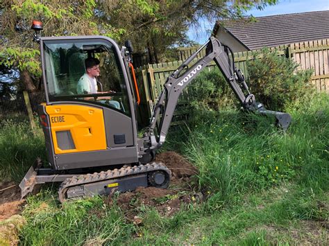 mini digger hire inverness